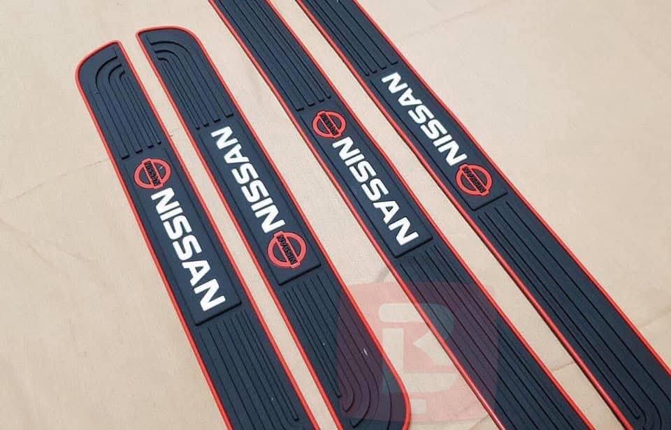 Nissan  Silicone Car Door Sill Scuff Plate Set of 4 Car Door Sill Protector Pads Silicone Door Sill Scuff Plate Sticker for Car Door Sill Protector